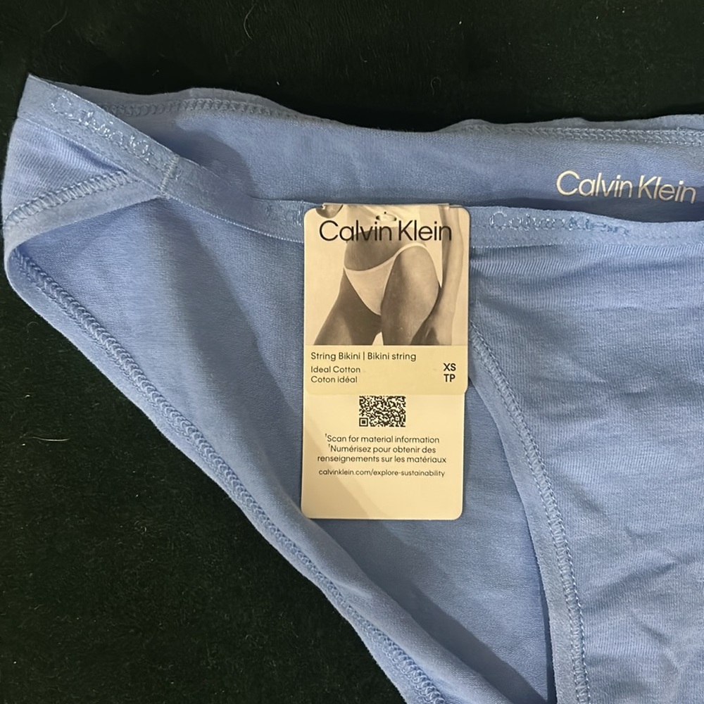 Calvin Klein underwear set - Picture 2 of 5